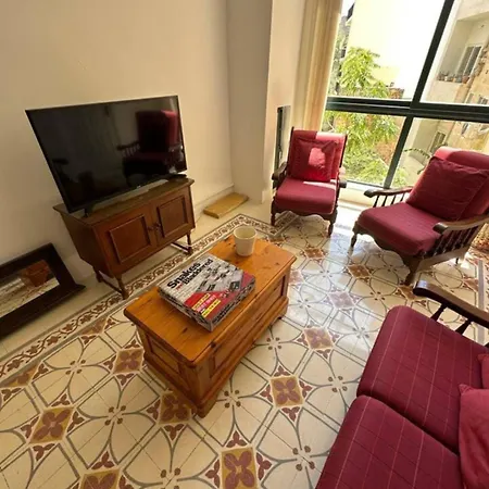 Balluta Charm 2, Sea-side San Ġiljan