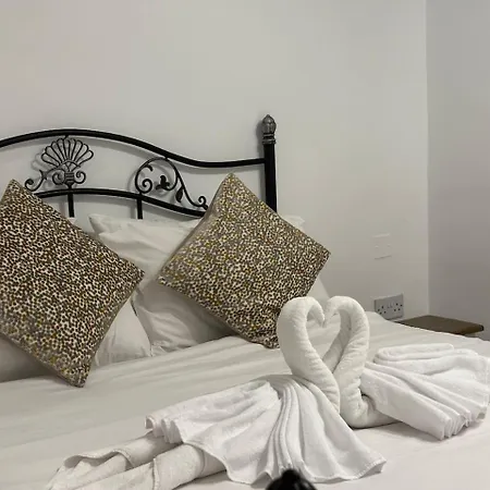 Balluta Charm 2, Sea-side Appartement *